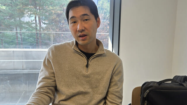 김태수 교수는 한국 보안 발전에 대한 제언을 해달라고 하자 ”산업 분야가 더 커져야 한다”고 말했다.