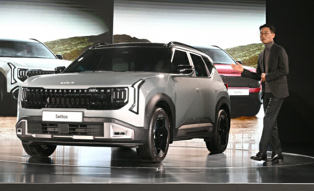 6년만에 하이브리드 탑재…기아, 2세대 셀토스 첫 공개