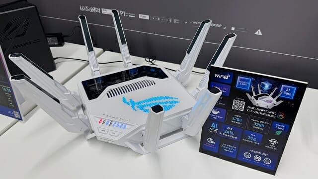 7.9TOPS급 NPU를 내장한 ROG 랩처 GT-BE19000AI 유무선공유기. (사진=지디넷코리아)