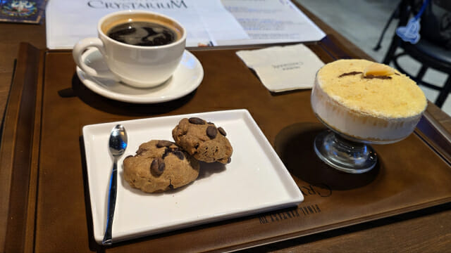 서울 합정에 오픈한 파이널판타지14 테마 카페 크리스타리움.