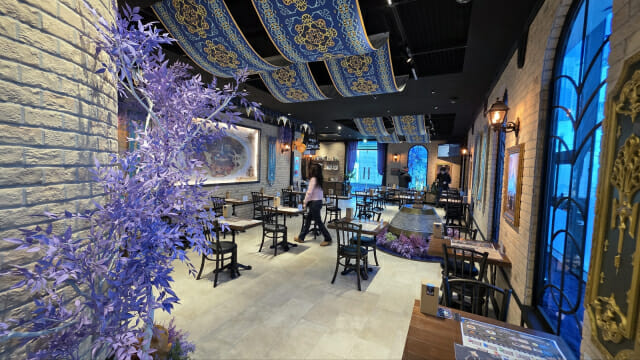 서울 합정에 오픈한 파이널판타지14 테마 카페 크리스타리움.