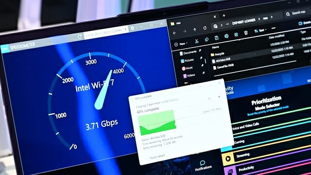 와이파이7을 이용한 파일 전송시 초당 4Gbps에 가까운 속도를 냈다.(사진=지디넷코리아)