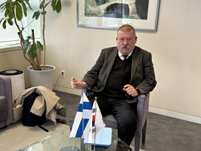 뮐뤼매키 교수는 핀란드 기술 생태계 강점으로 장기적인 공공 투자와 민관 협력 구조를 꼽았다.