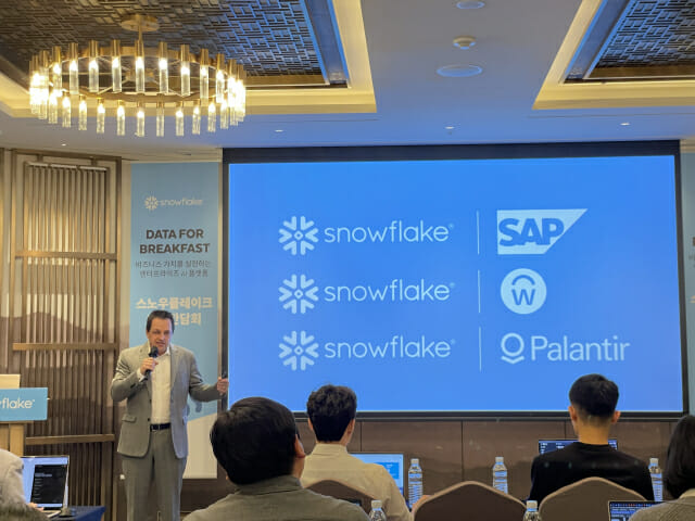 스노우플레이크는 '프로젝트 스노우워크'를 비롯한 제품 공식 출시와 파트너사 확장 소식을 발표했다.