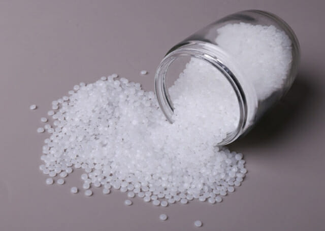 코오롱이앤피 POM 칩 (사진=코오롱인더스트리)