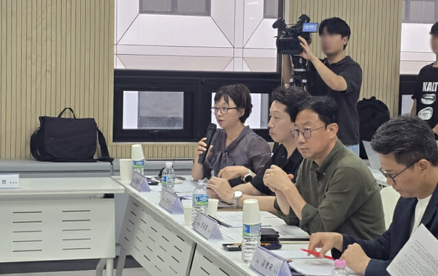 이영주 칠갑농산 대표가  25일 서울 여의도 중소벤처기업진흥공단 수도권지원센터에서 열린 홈플러스 협력·입점업체 간담회에서 말하고 있다. (사진=지디넷코리아)